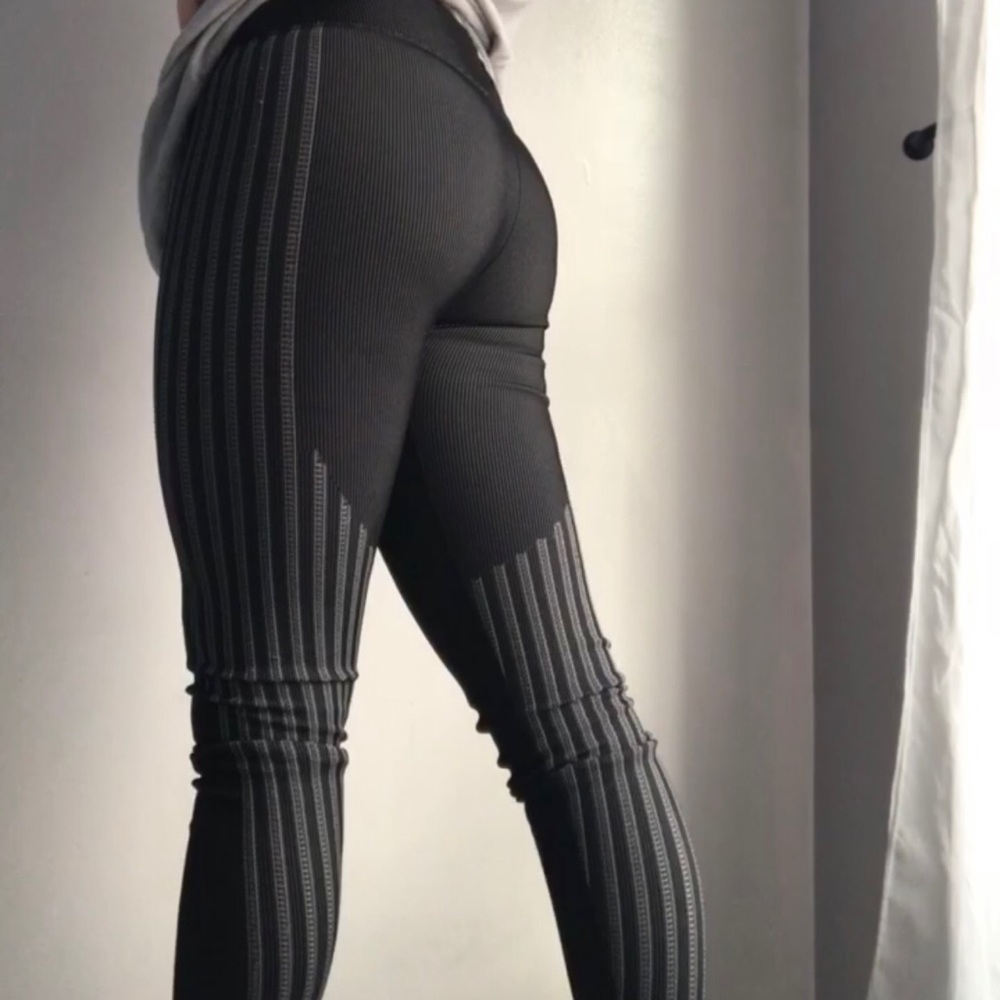 Ribbed Leggings Fabletics